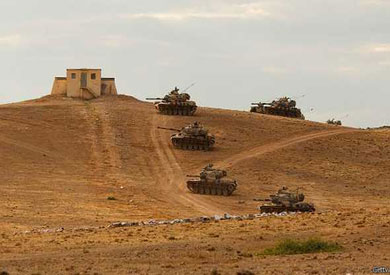 لا يتوقع الأكراد تحرك الدبابات التركية المرابطة على الحدود والدخول إلى سوريا لانقاذ مدينة كوباني المحاصرة